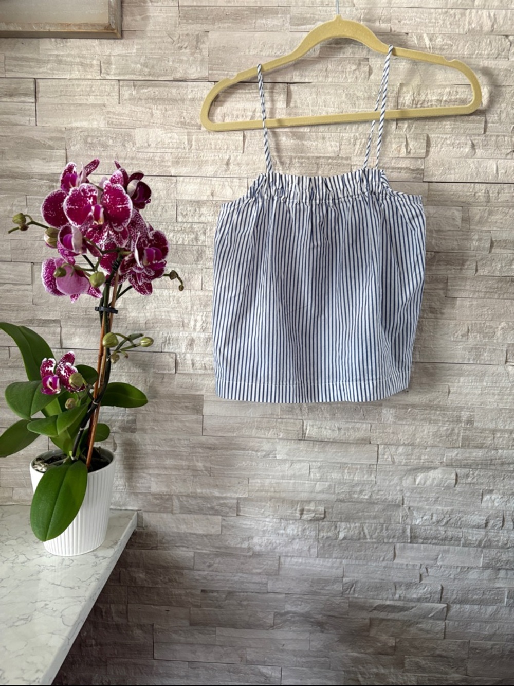 H&M Blue and White Striped Spaghetti Strap Crop Camisole
